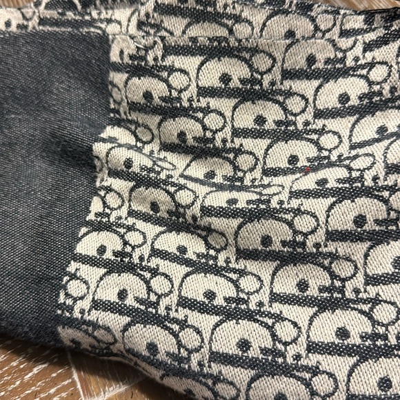 Christian Dior Scarf - Picture 1 of 2